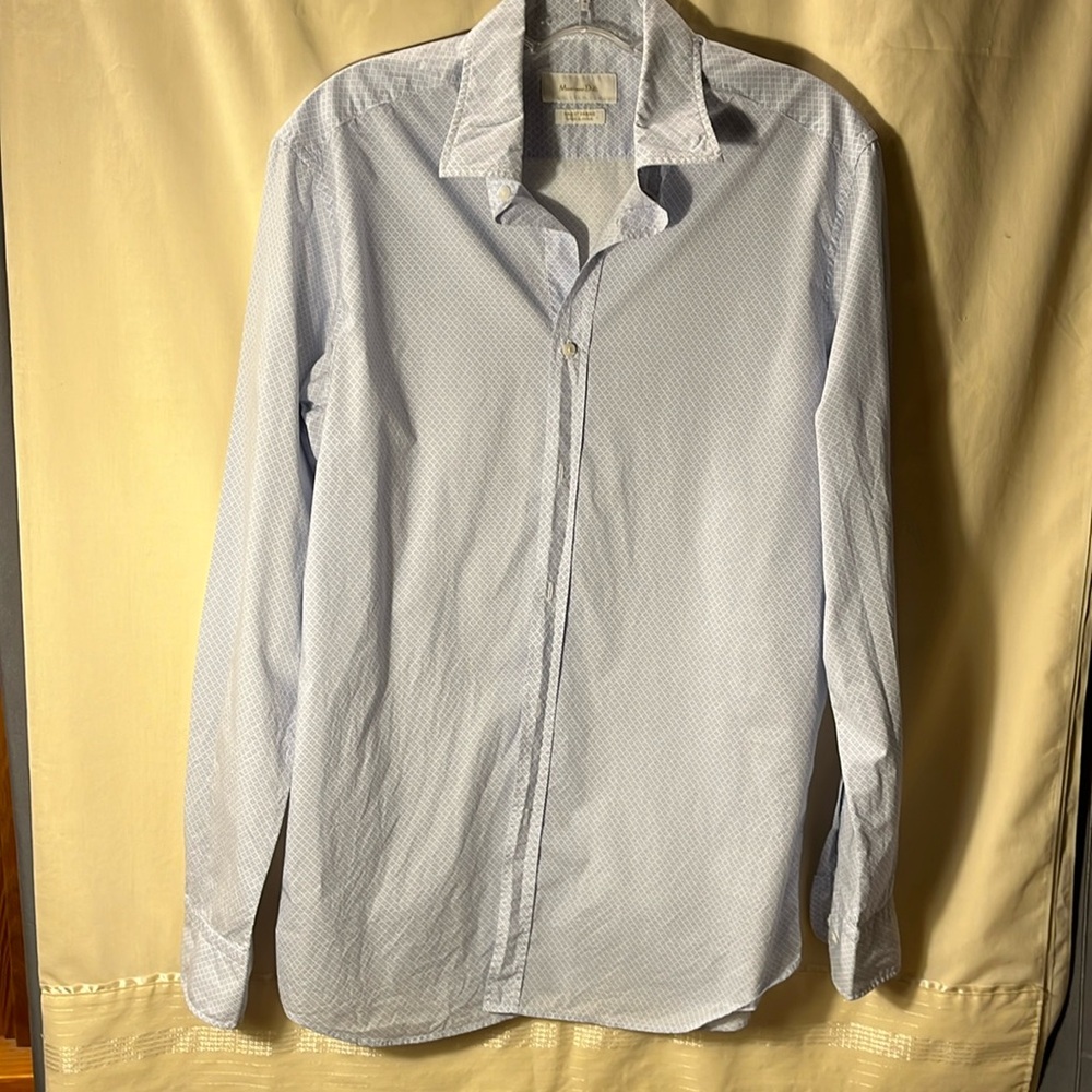 Massimo Dutti light blue dress shirt size medium.